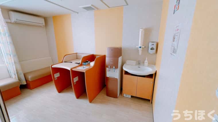 ラ・ジェント・ホテル東京ベイ 赤ちゃん用の授乳室　おむつ替えスペース